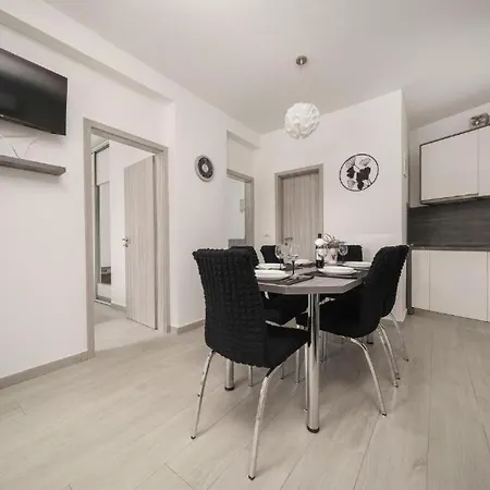Dobrenic Apartment Vodice