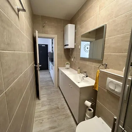 Dobrenic Apartment